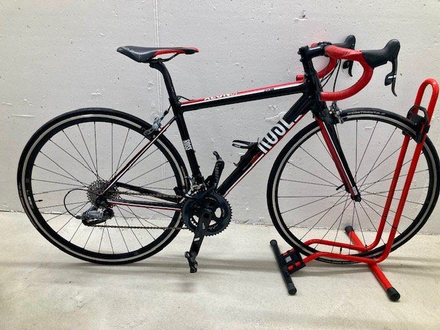 Rose Biciclette: Damen Rennrad Rose XEON wunderschön Grösse S – Usato da Bertschikon Gossau venduto da Phermes