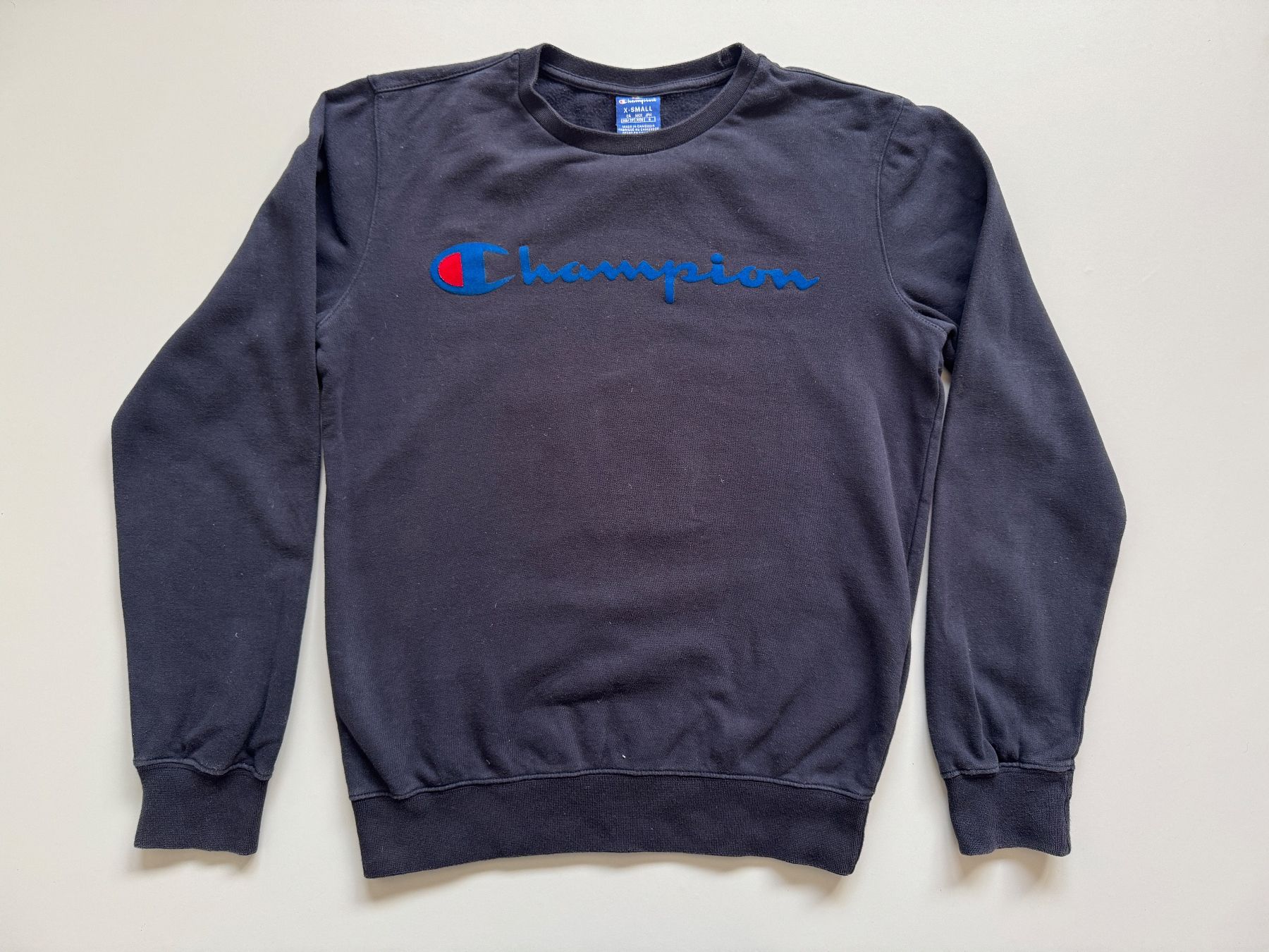 Champion Maglioni & Felpe: Champion pullover 100% cotton MEN Sz XS – Usato da Neuchâtel venduto da _Easy_to_Find_