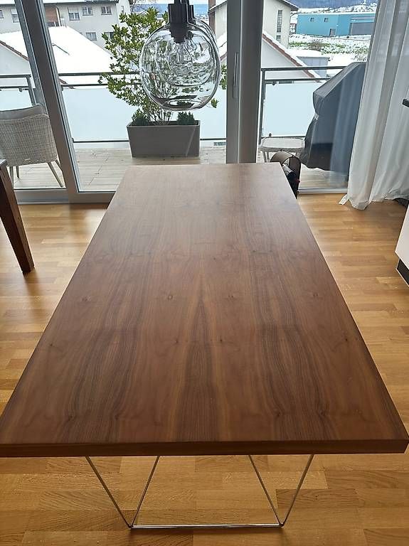 Tische: Esstisch / Bürotisch 180x90cm – Gebraucht aus Rafz von vladimir.nik.popov 2