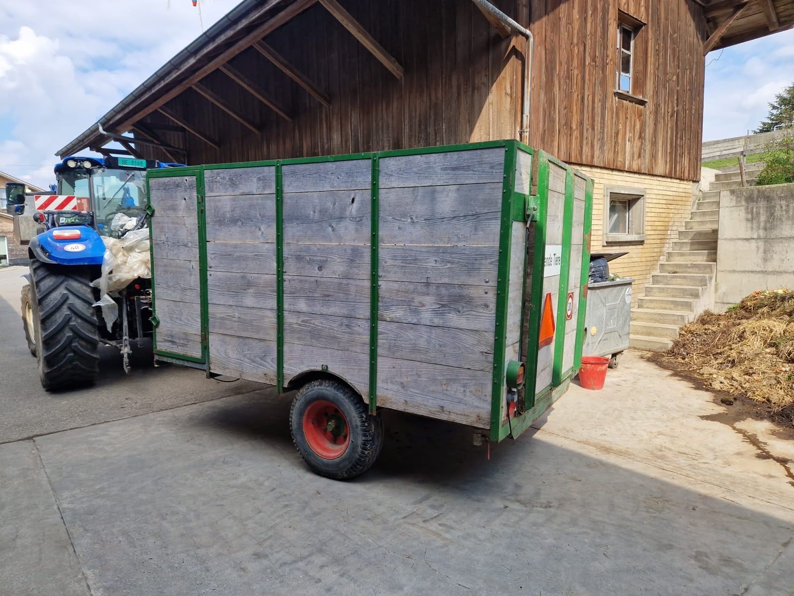 Rimorchi: Viehtransporter – Usato da Deisswil Mbuchsee venduto da Trixi90 4