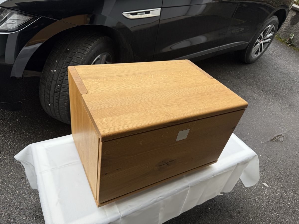 Tables de nuit: Modern Oak Bedside Table Nightstand Drawer Storage – D'occasion à Liebefeld par Khampa 3