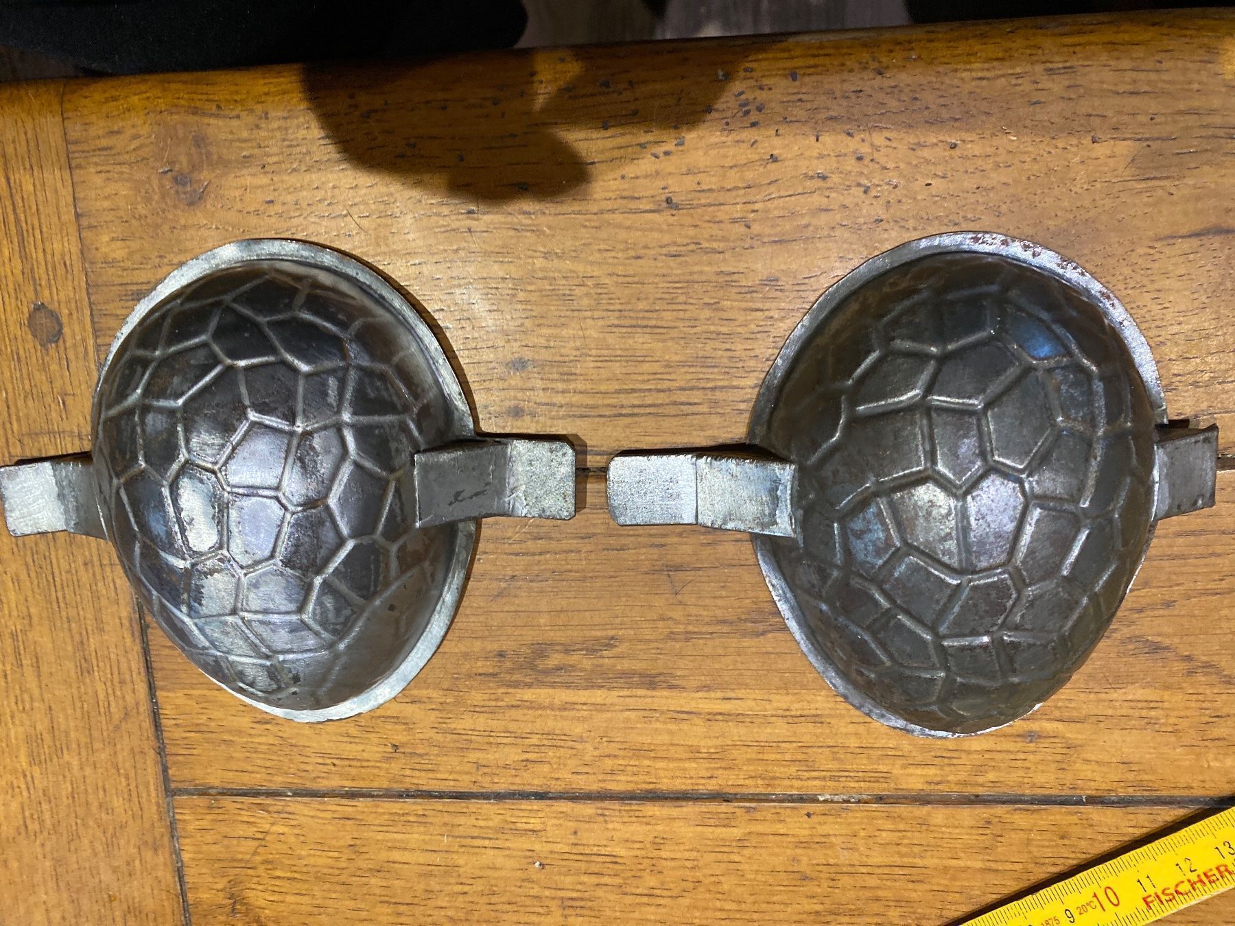 Moules à gâteaux: Moule chocolat œuf ei schokoladenform 11cm – D'occasion à Lajoux JU par Briard0