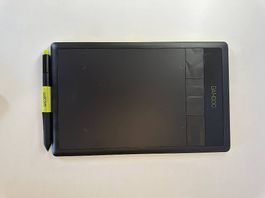 Wacom Bamboo CTH-470 Grafiktablet Pen und Touch.