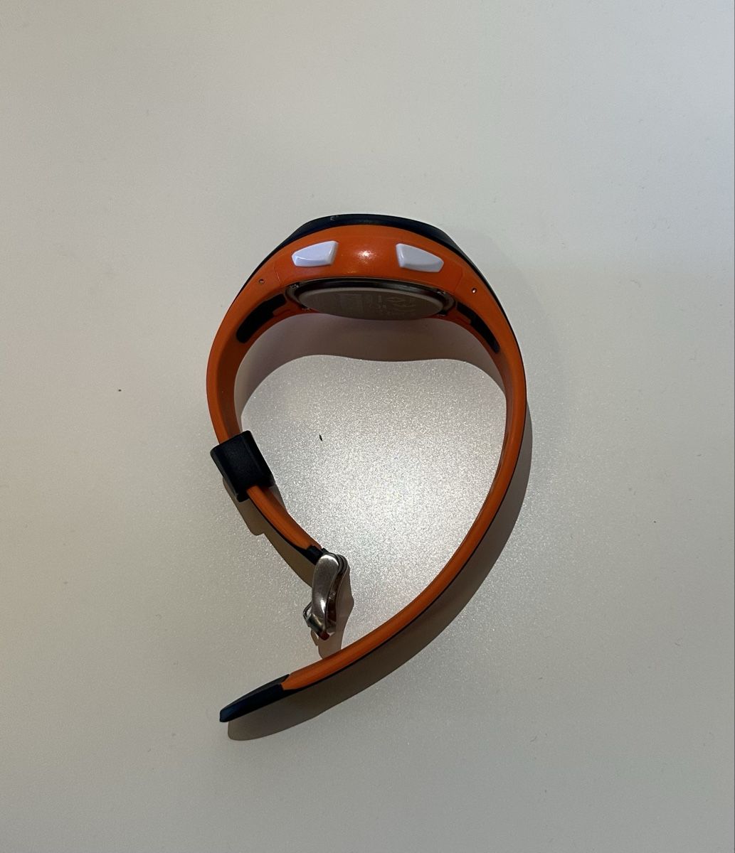 Uhren: Montre Décathlon orange et noir – Gebraucht aus Athenaz (Avusy) von lou_66r8 2