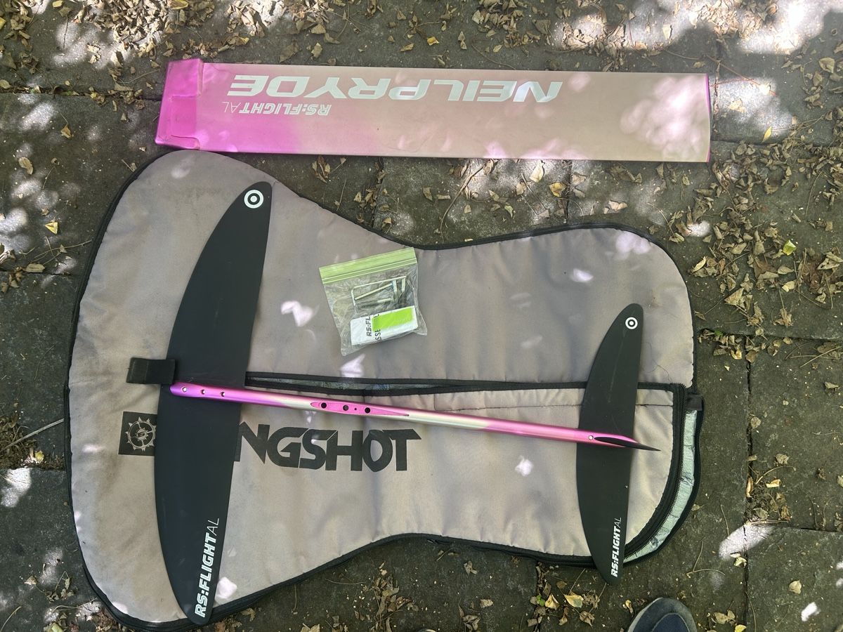 Tavole da surf e di nuoto: Foil windsurfen. Windfoil. Komplett – Usato da Uetikon am See venduto da lemon-slice 3