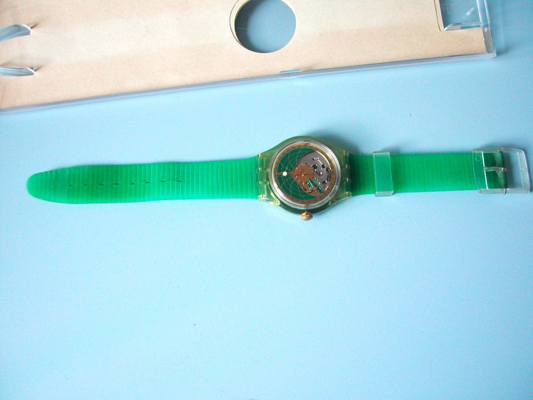 Swatch Orologi: SWATCH AUTOMATIC  EARTH  SUMMIT  "92" (SAK 102) – Nuovo e nell'imballaggio originale da Castel San Pietro venduto da Gchico 2