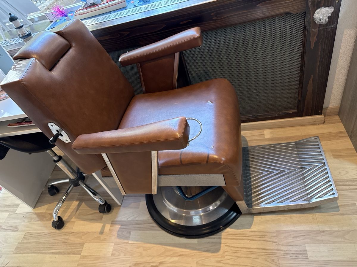 Poltrone: Barber siège  – Usato da Monthey venduto da Jennfred85 1