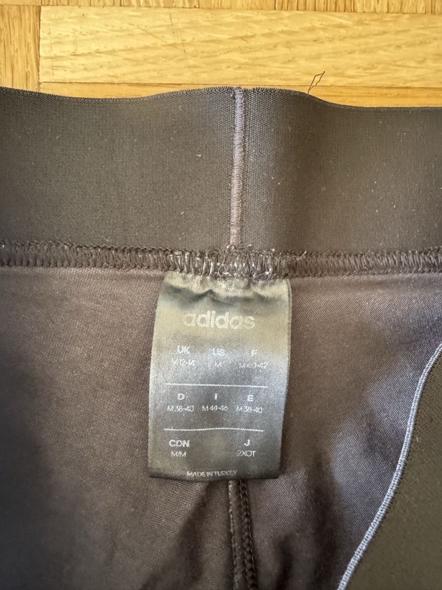 Leggings: Adidas Leggings  – Gebraucht aus Bettlach von valishop 2
