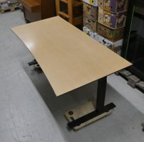 Sehr Grosser Schreibtisch 180x85
