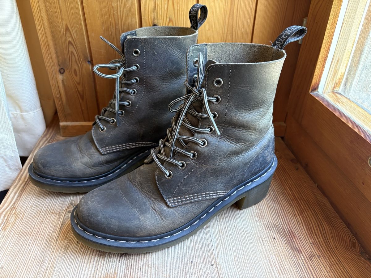 Dr. Martens Chaussures femmes: Dr. Martens Stiefel Clemency - Grösse 41 – D'occasion à Trun par Debbi_ 1