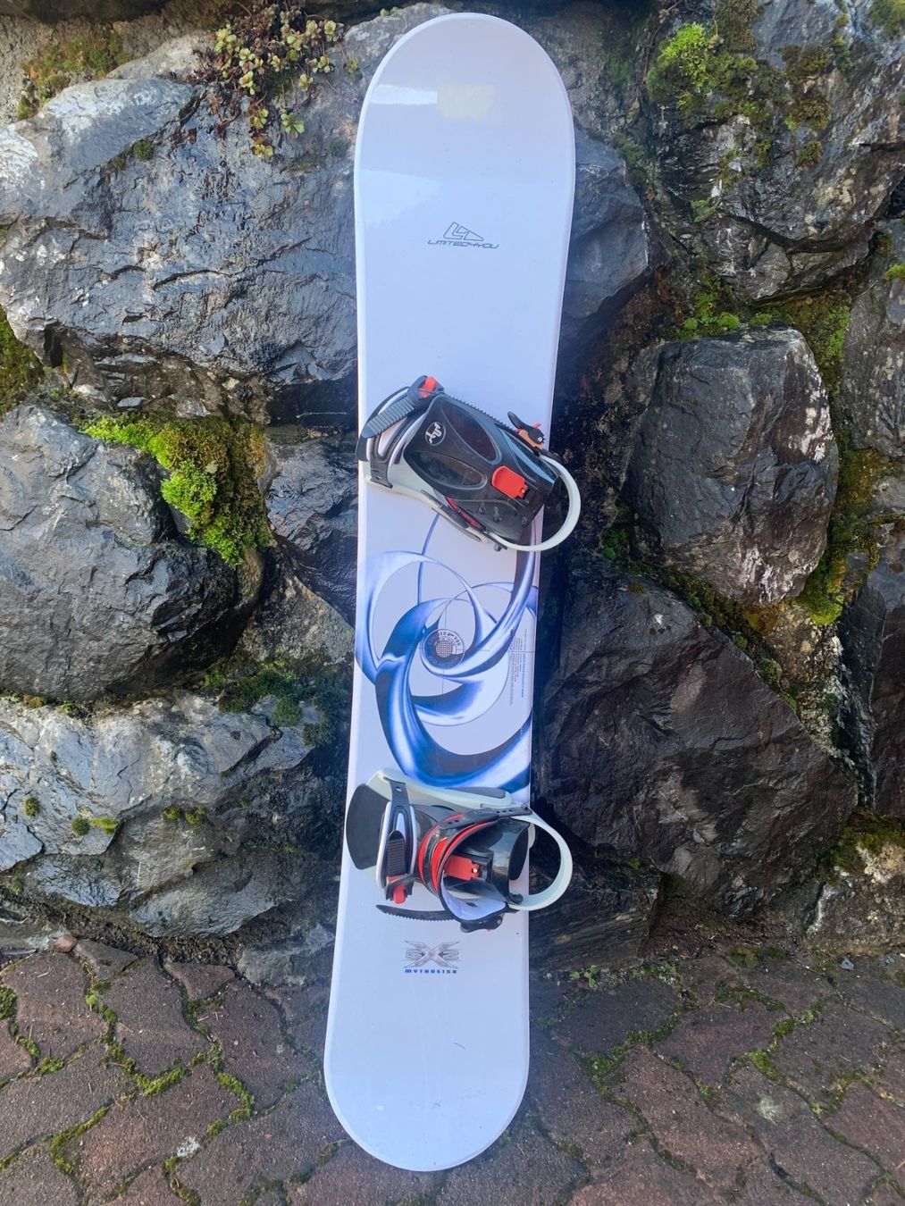 Boards: Snowboard mit Bindung – Gebraucht aus Grindelwald von Mathys58