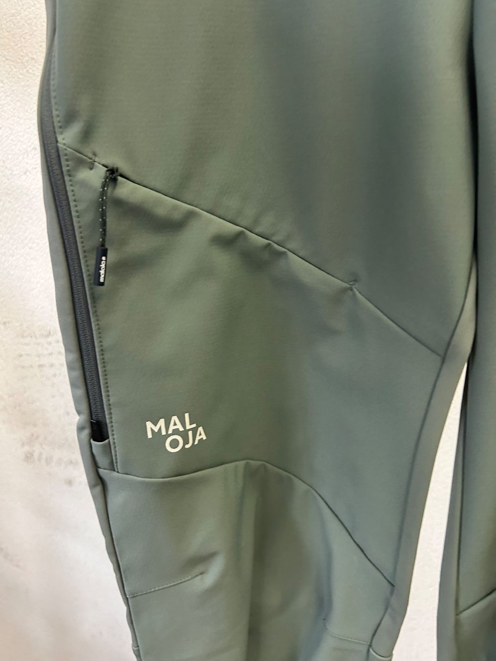 Maloja Pantaloni: Langlaufhose Maloja – Nuovo (secondo la descrizione) da Chur venduto da zue_m8ck 1