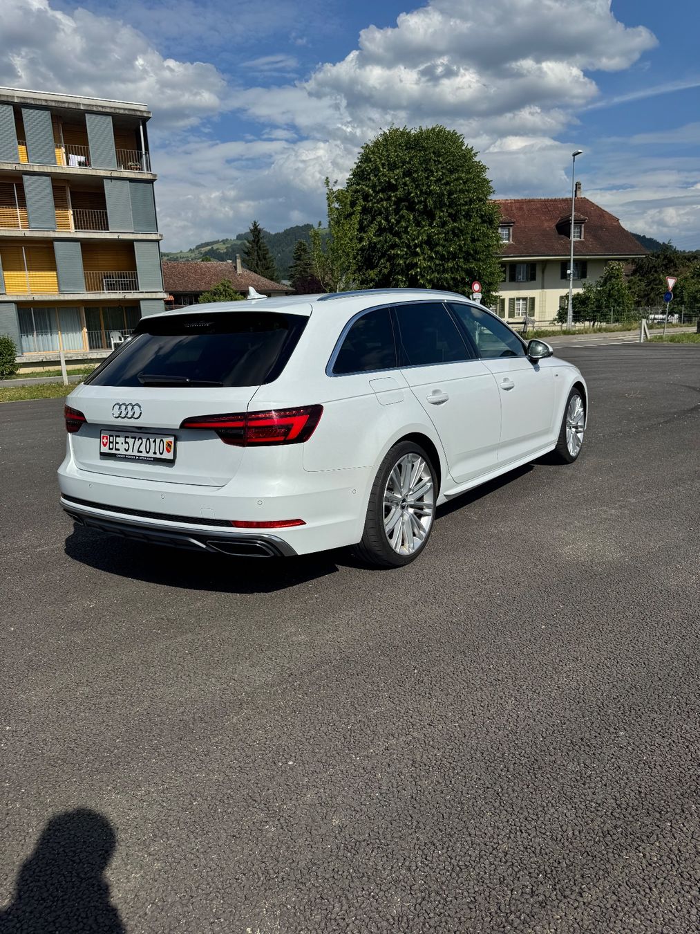 Audi Autos: Audi A4 S-Line Quattro – D'occasion à Heimberg par Jabu.11 3
