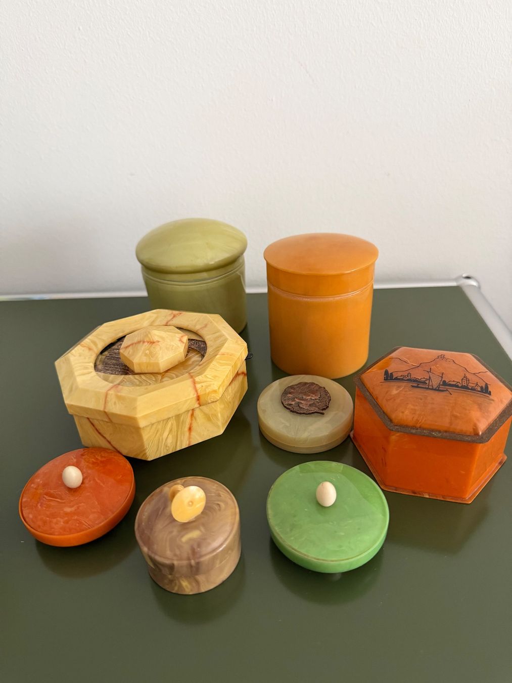 Tutte le decorazioni: Vintage Puderdosen und  Schatullen – Usato da Frauenfeld venduto da trouvaille_8500