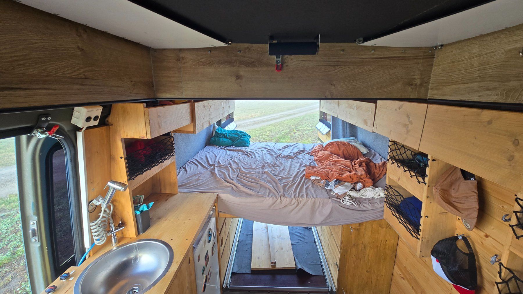 Mercedes-Benz Camping Fahrzeuge: Mercedes Sprinter 313CDI 4×4 Camper – Gebraucht aus Wagenhausen von sali001 3