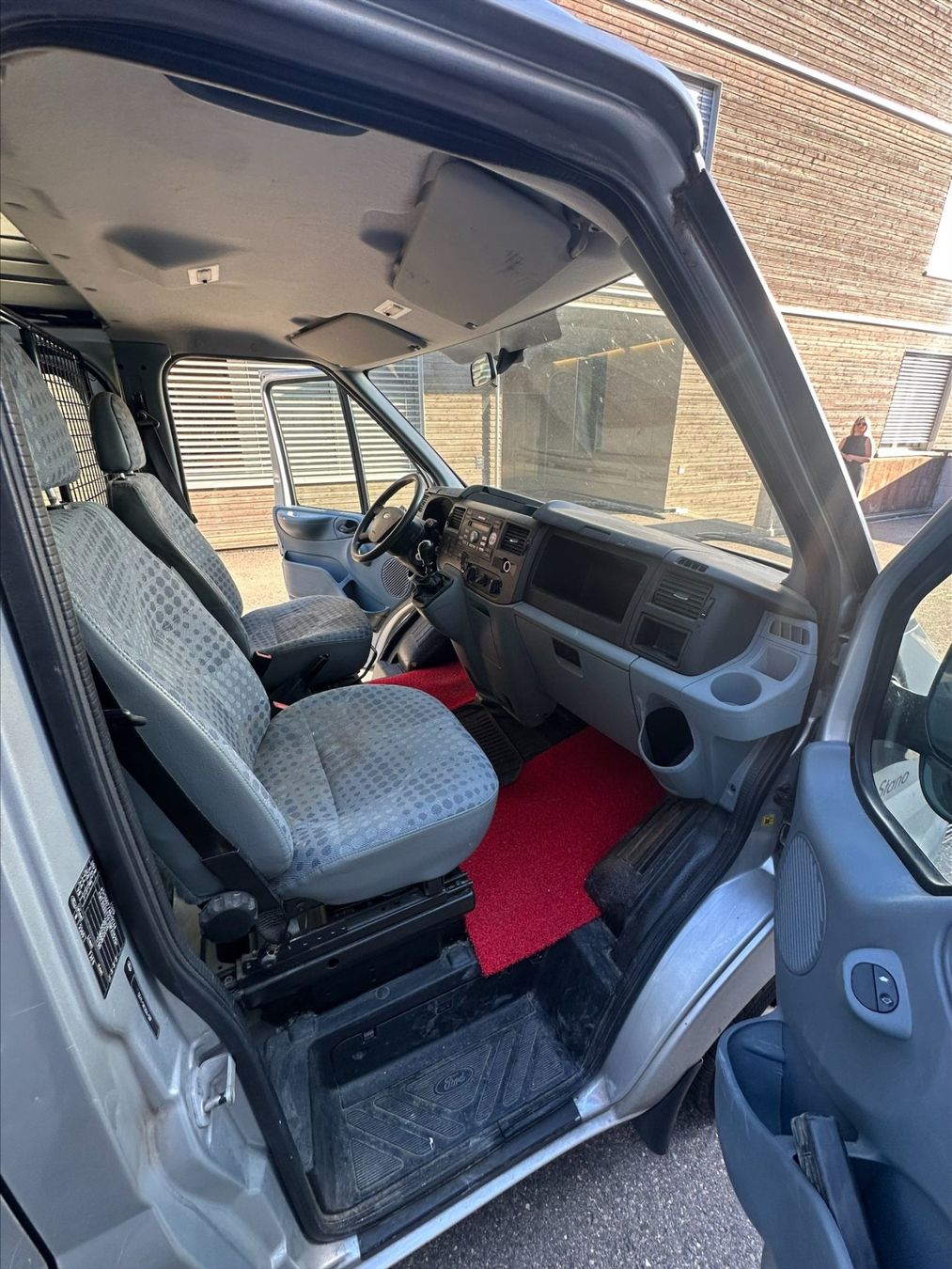 Ford Veicoli commerciali: Lieferwagen Ford Transit XDP4 2513 – Usato da Langnau am Albis venduto da NaSa6 6