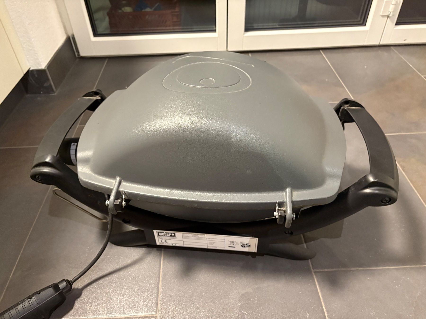 Weber Grils: Weber Q 1400 DRK GRAY CH – D'occasion à Birmensdorf ZH par pstf 5