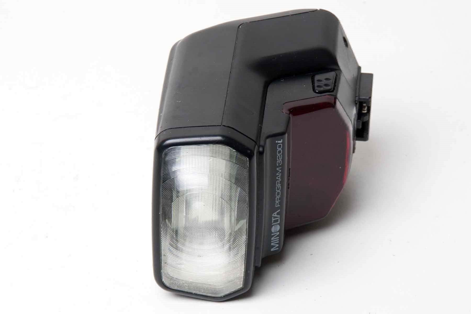 Minolta Flash: Minolta Program Flash 3200i – Usato da Jona venduto da Sandy31