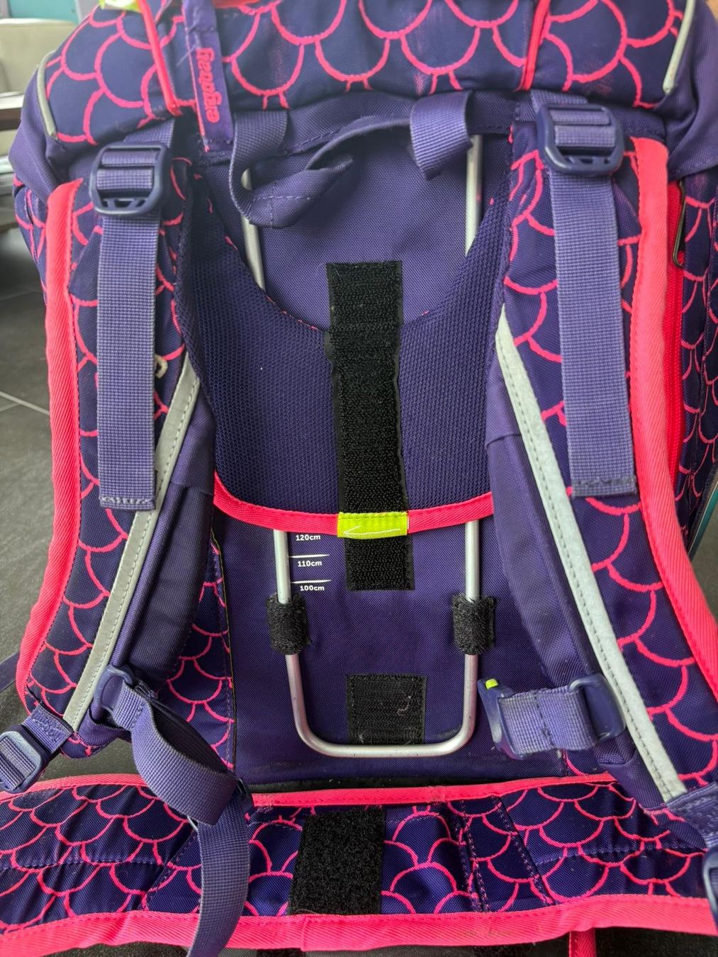 Ergobag Borse & Zaini: Ergobag Perlentauchbär mit Sportbeutel – Usato da Glattfelden venduto da Rogermetallica 6