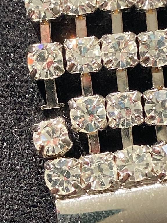 Uhren: Armbanduhr ashley brooke - QUARTZ – Gebraucht aus Münchenbuchsee von first_one 3