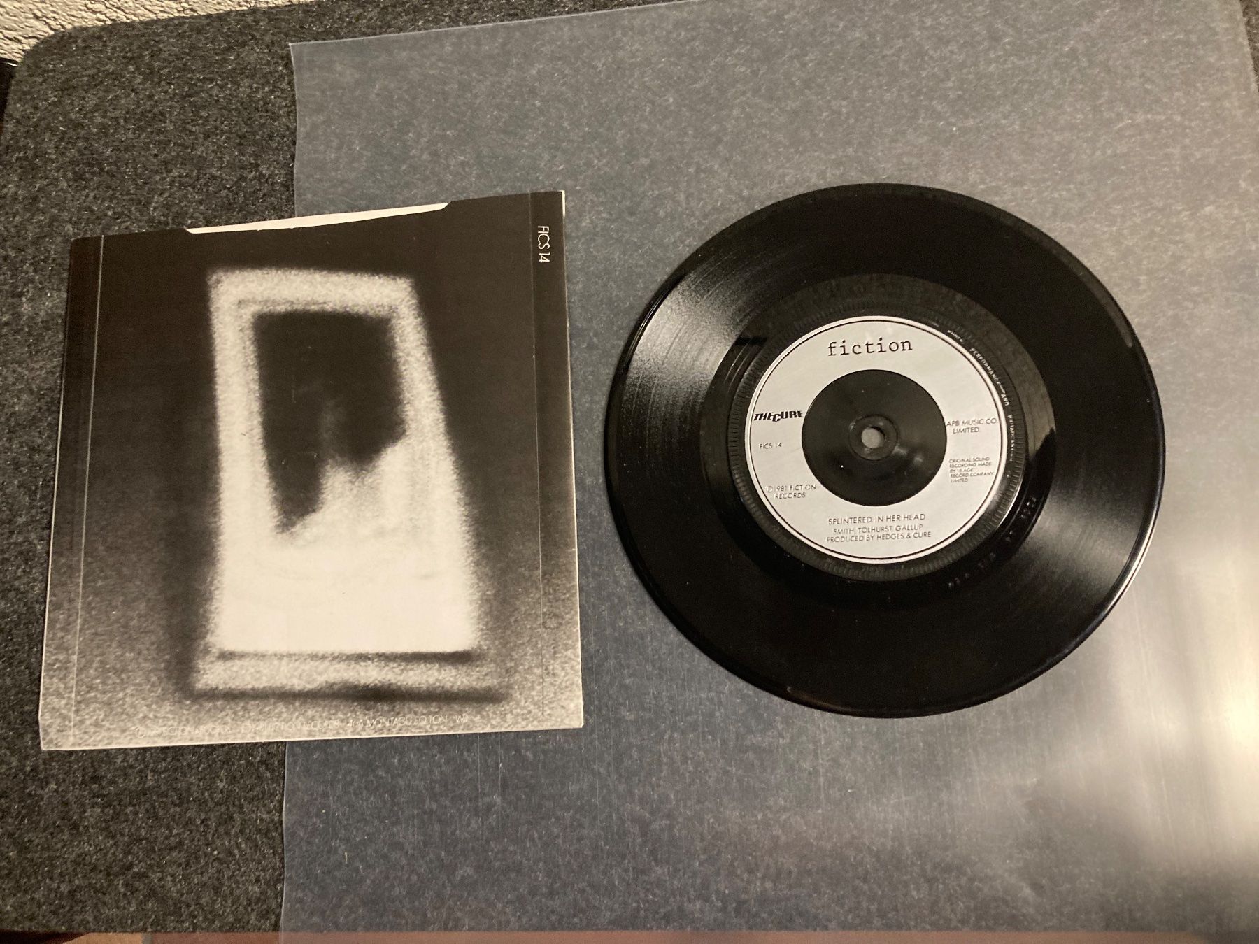 Dischi in vinile: The Cure - Charlotte Sometimes – Usato da Fribourg venduto da Karushi 1