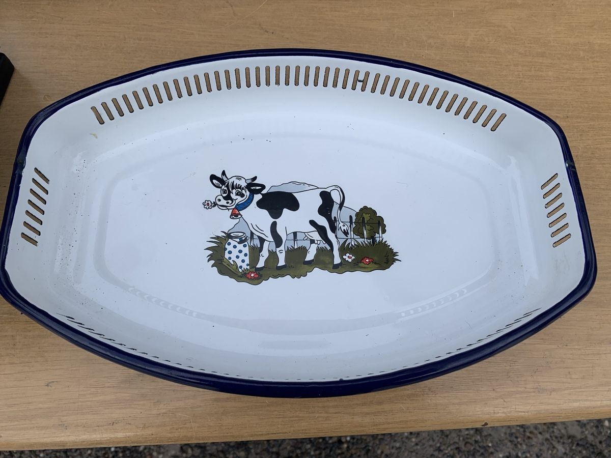 Schalen: Emaille Schale mit Kuhmuster🐄 – Gebraucht aus Egg b. Zürich von Flummi 2