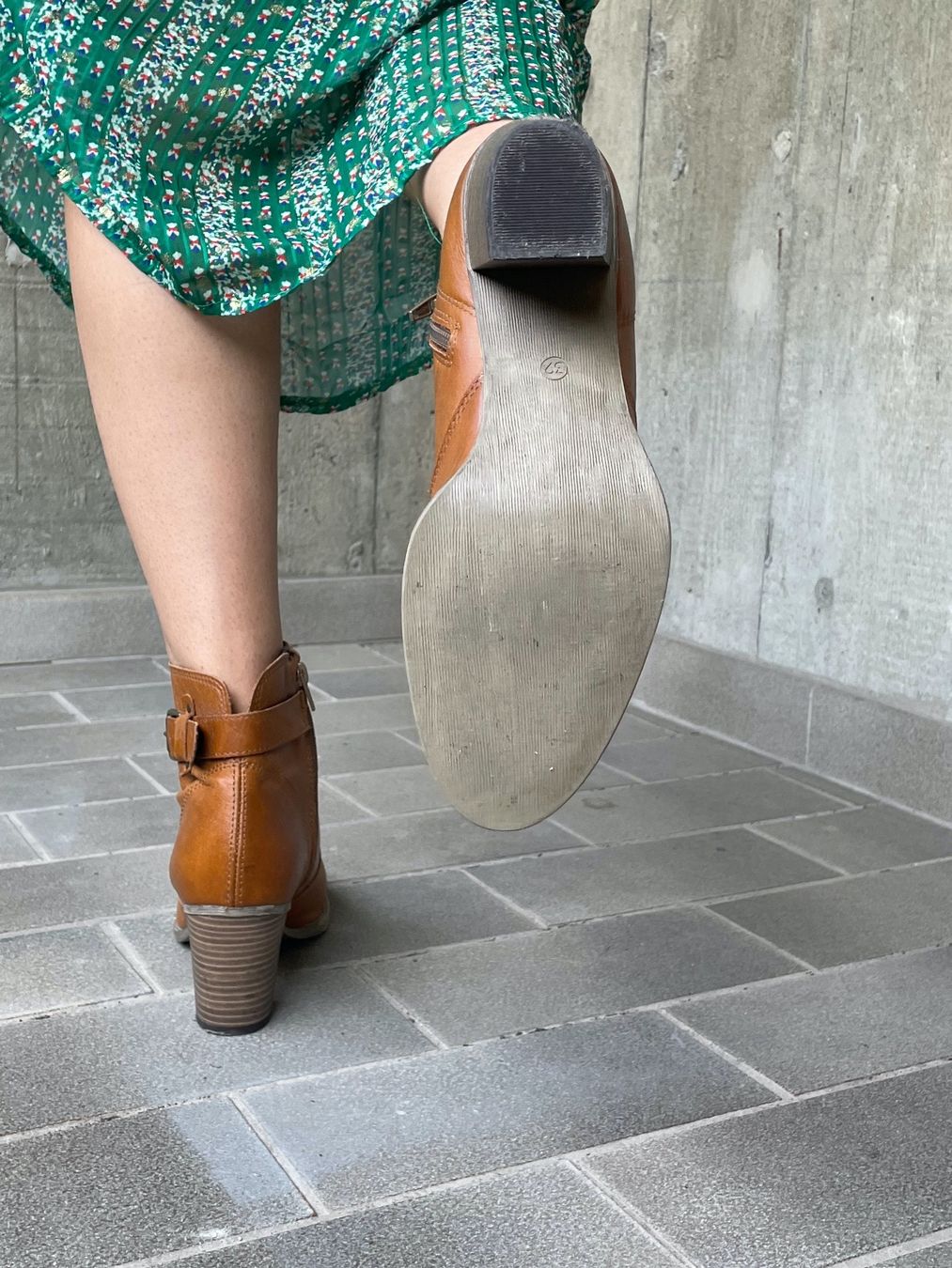Scarpe da donna: Bottines en cuir – Usato da Martigny venduto da Lea_lucci 5