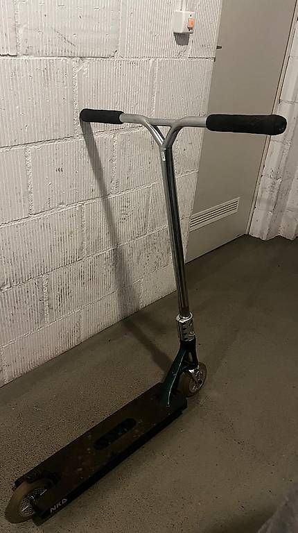 Kickboard: Trottinett Chilli türkis/silber – Usato da ostermundigen venduto da flyinghorse01 1