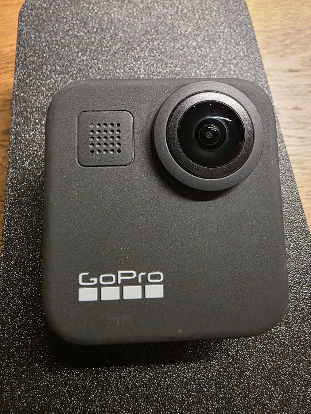 Gopro Action Cam: GoPro Max 360 camera like new, with accessories – Usato da Stetten AG venduto da AlexandruEP 1