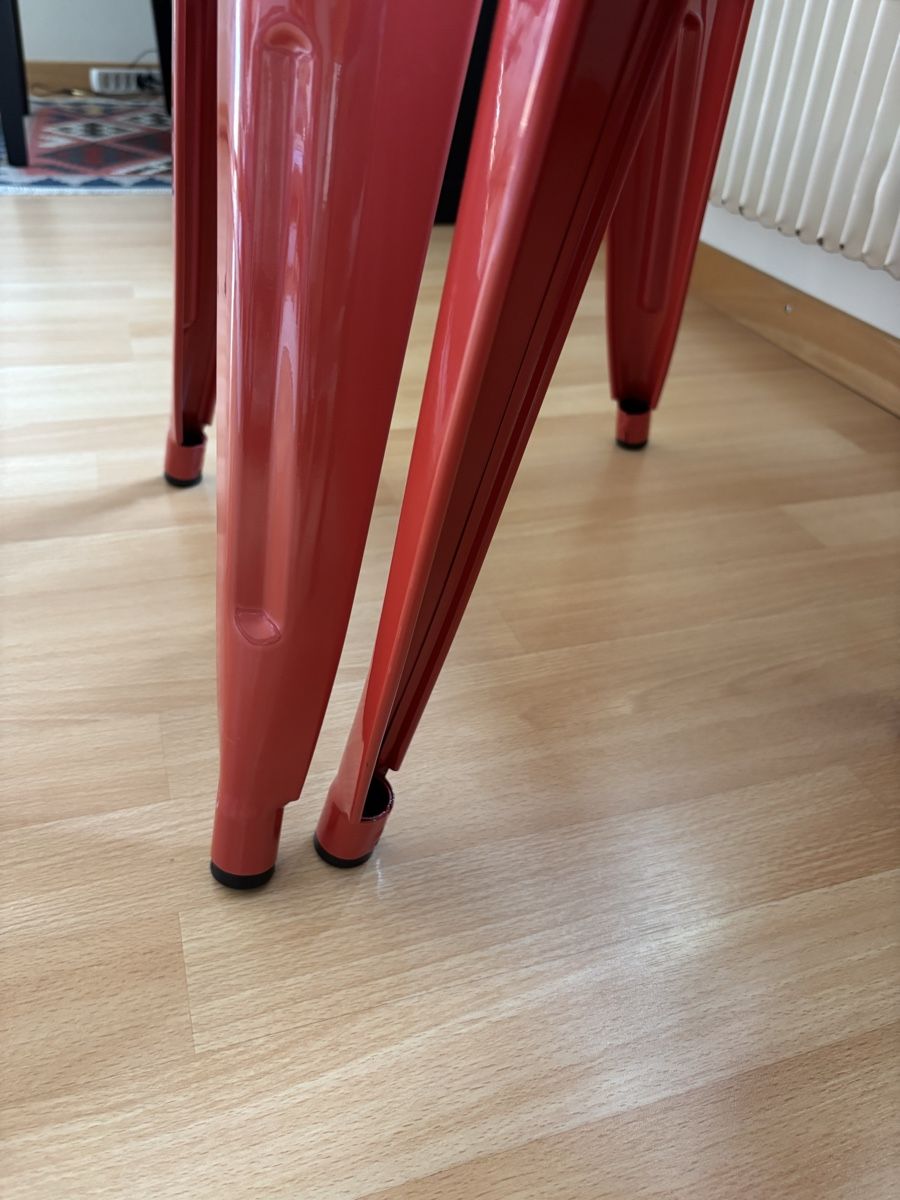 Hocker: 2 Metallhocker rot – Gebraucht aus Bern von wisemagpie 8