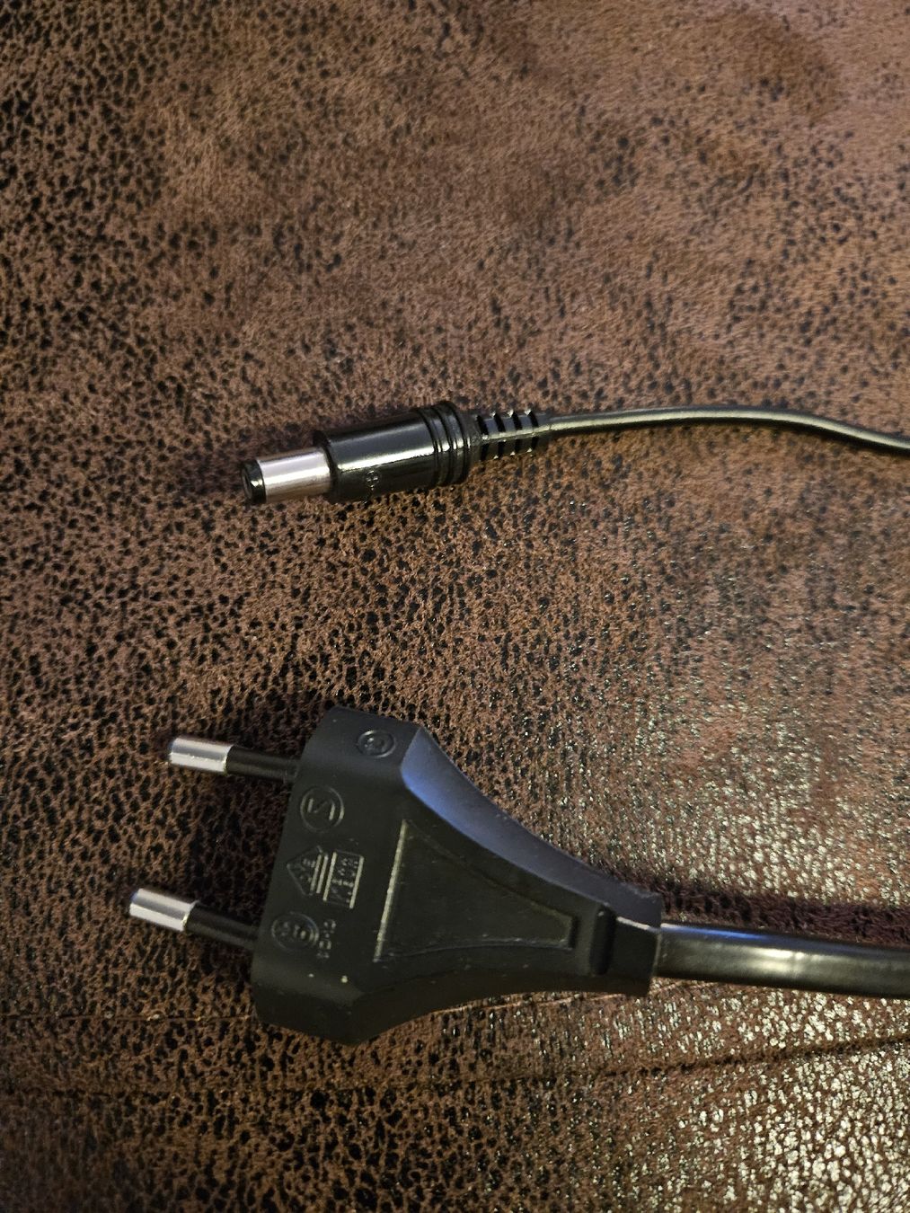 Marantz Unità & Adattatore: Marantz DA-38 AC Adapter, 115/230V – Usato da Altishofen venduto da Dmorphi 1