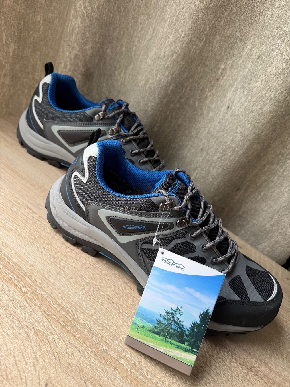 Scarpe da uomo: Wanderschuhe Gr. 46  Neu & ungetragen – Nuovo (secondo la descrizione) da Koppigen venduto da OnikosCh