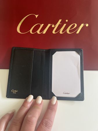 Porte-cartes Cartier authentique, cuir noir - Élégant!
