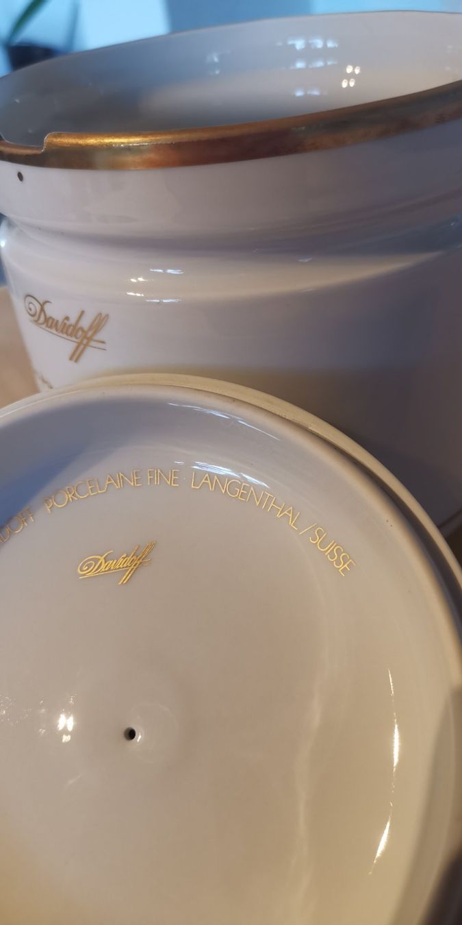 Davidoff Humidore: Tabakdose Davidoff, Porzellan Langenthal – Gebraucht aus Hausen AG von inf_c5y7 2