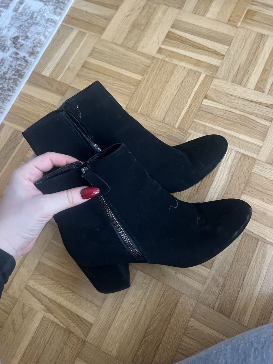 Scarpe da donna: Schwarze Stiefel (Gr. 39) – Usato da Wattwil venduto da skr_94 4