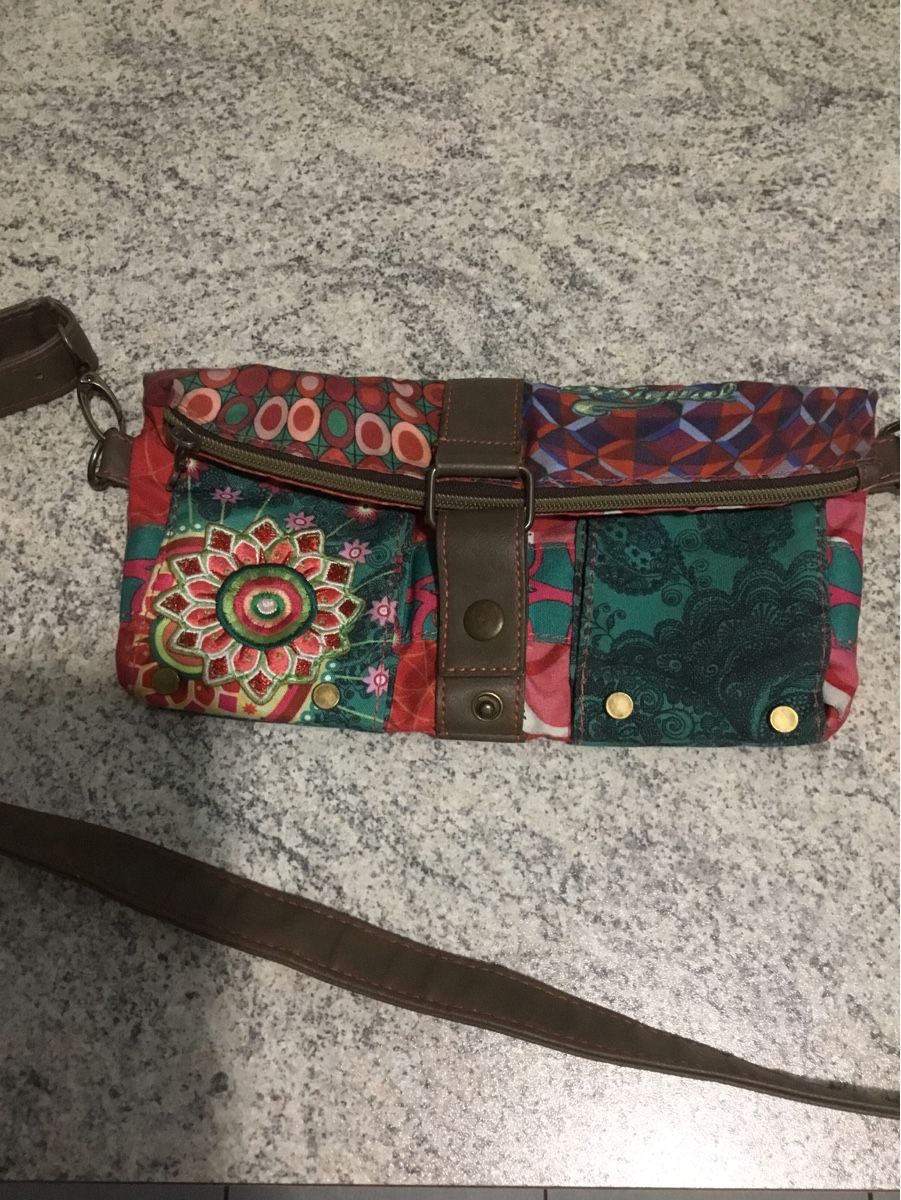 Desigual Borse da donna: DESIGUAL TASCHE – Usato da Basel venduto da ros_gw5v 4