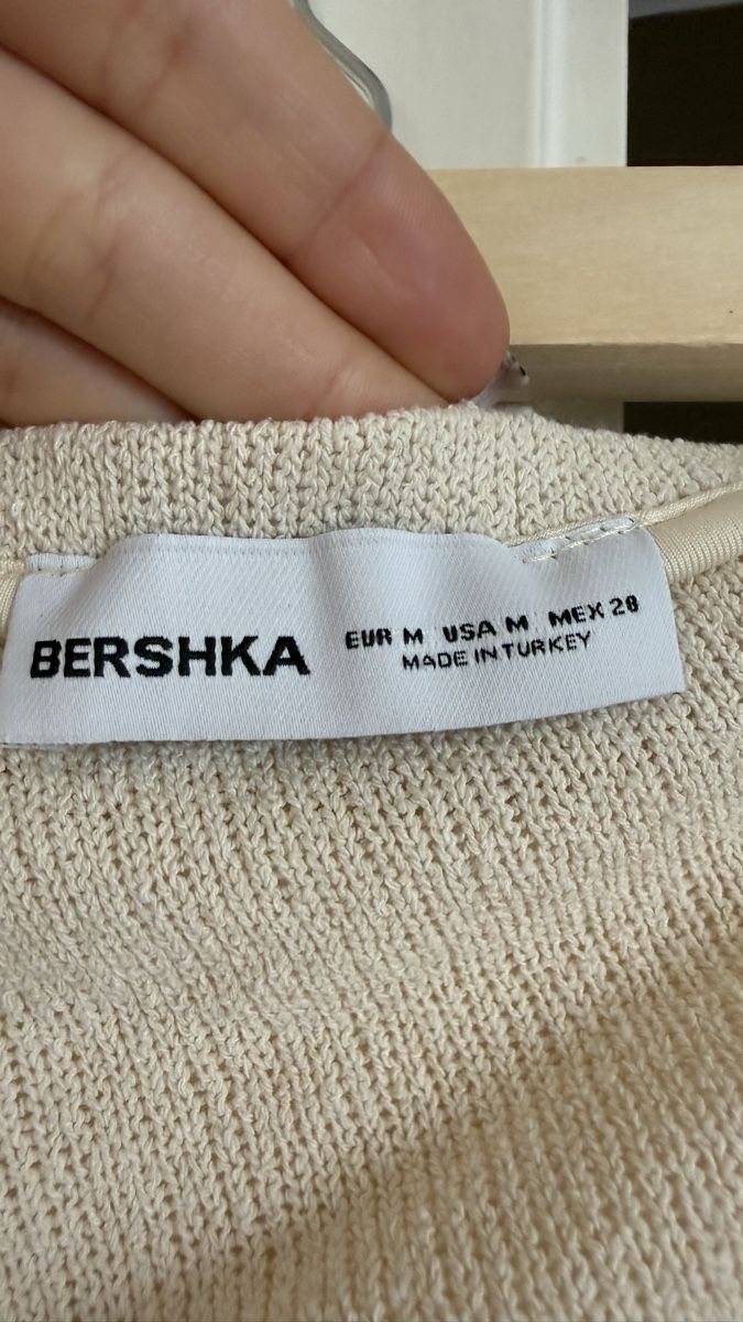 Bershka Gonne: Rock mit Rose, Grösse M – Nuovo (secondo la descrizione) da Thun venduto da tat_zb9b 1