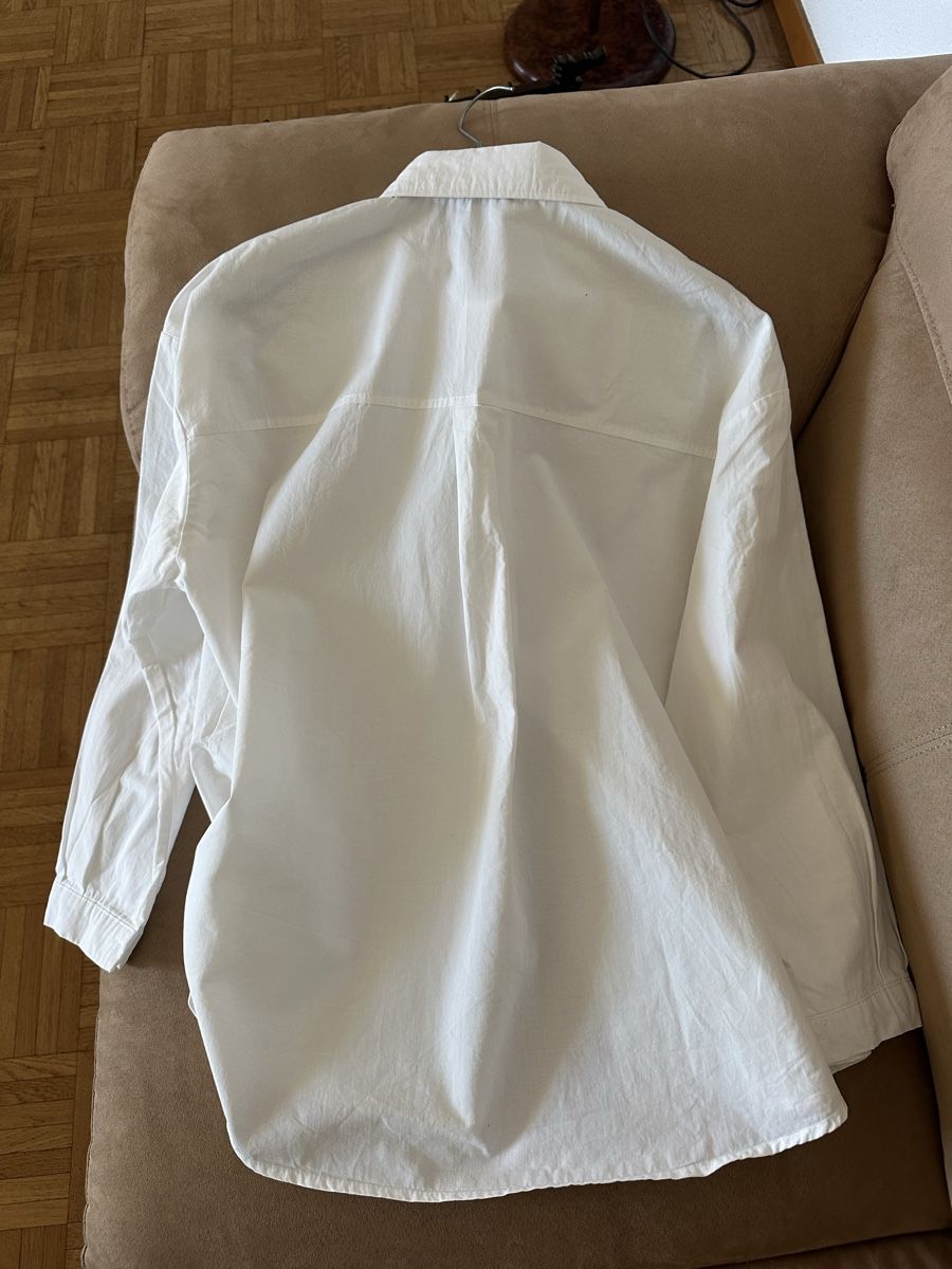 Lotti di vestiti: Camicia + cardigan da donna, 2 pezzi Gr M – Usato da Cureglia venduto da myr_9v25 9