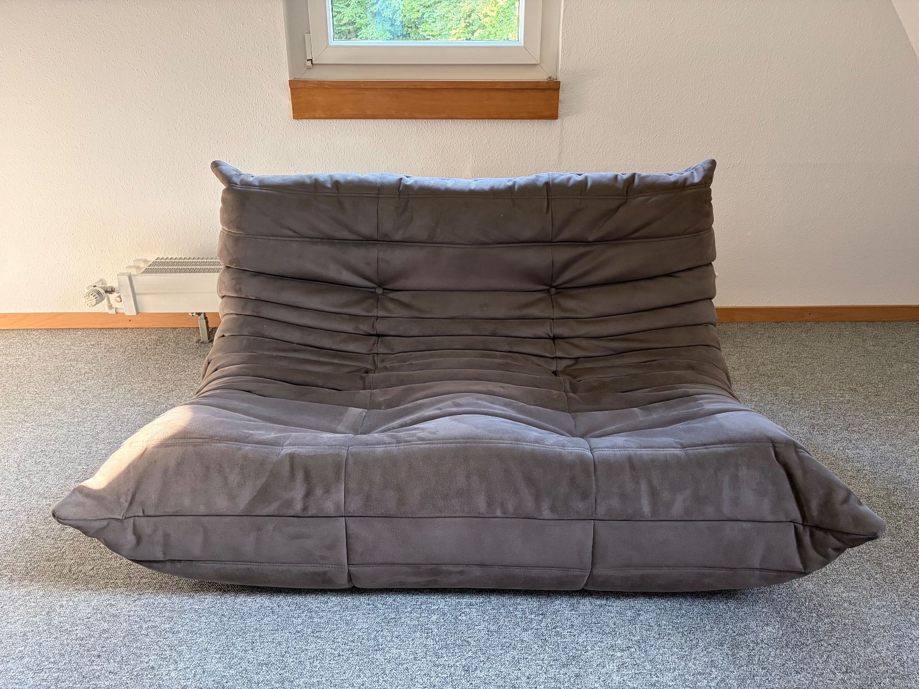 Ligne Roset Divani: Togo Ligne Roset Sofa (2 Sitzer + Eckteil) – Usato da Baden venduto da Sven_V 6