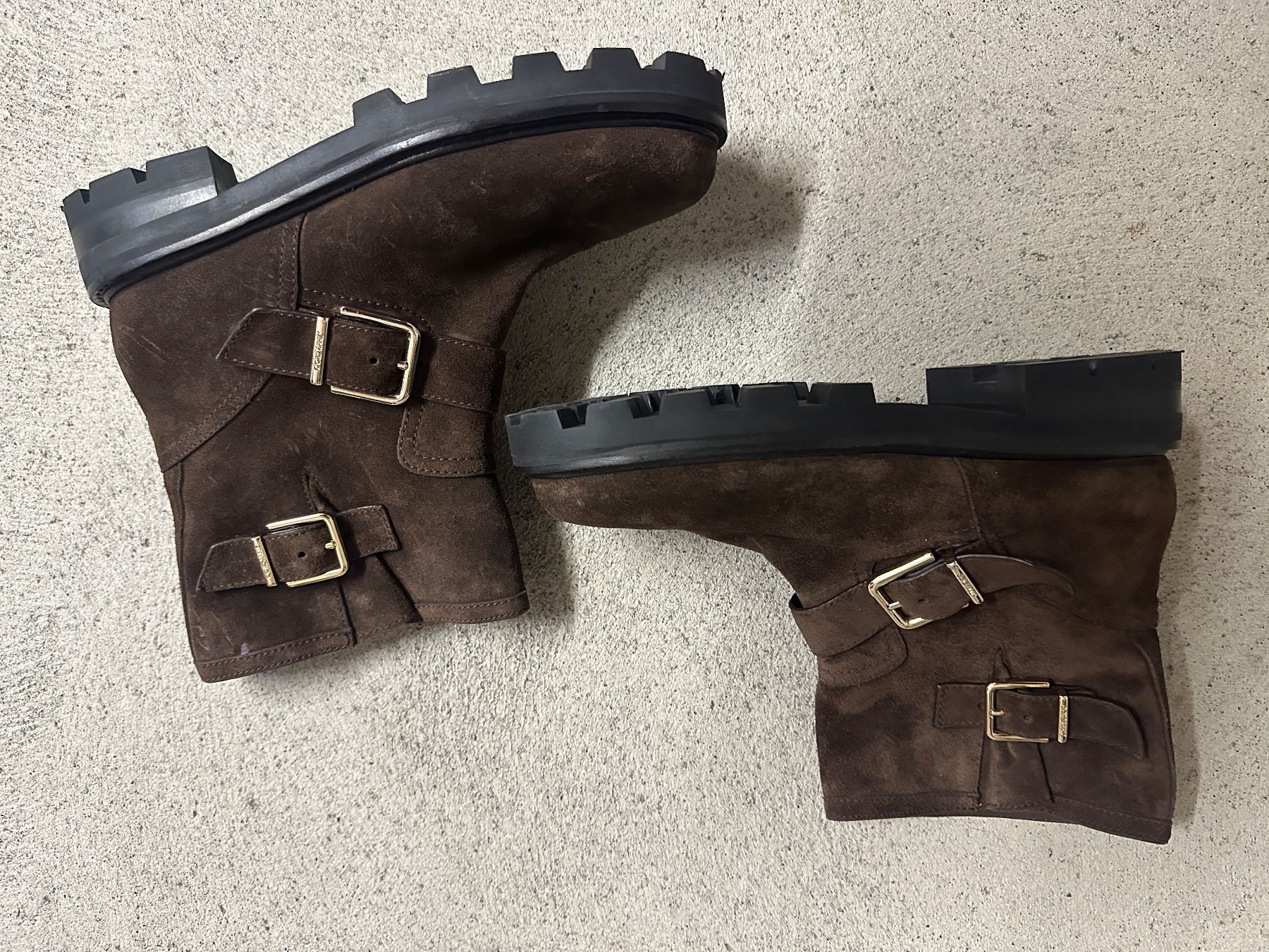 Jimmy Choo Scarpe da donna: Jimmy Choo Wildleder Boots Gr.38 – Nuovo (secondo la descrizione) da Winterthur venduto da afo_ck9q 2