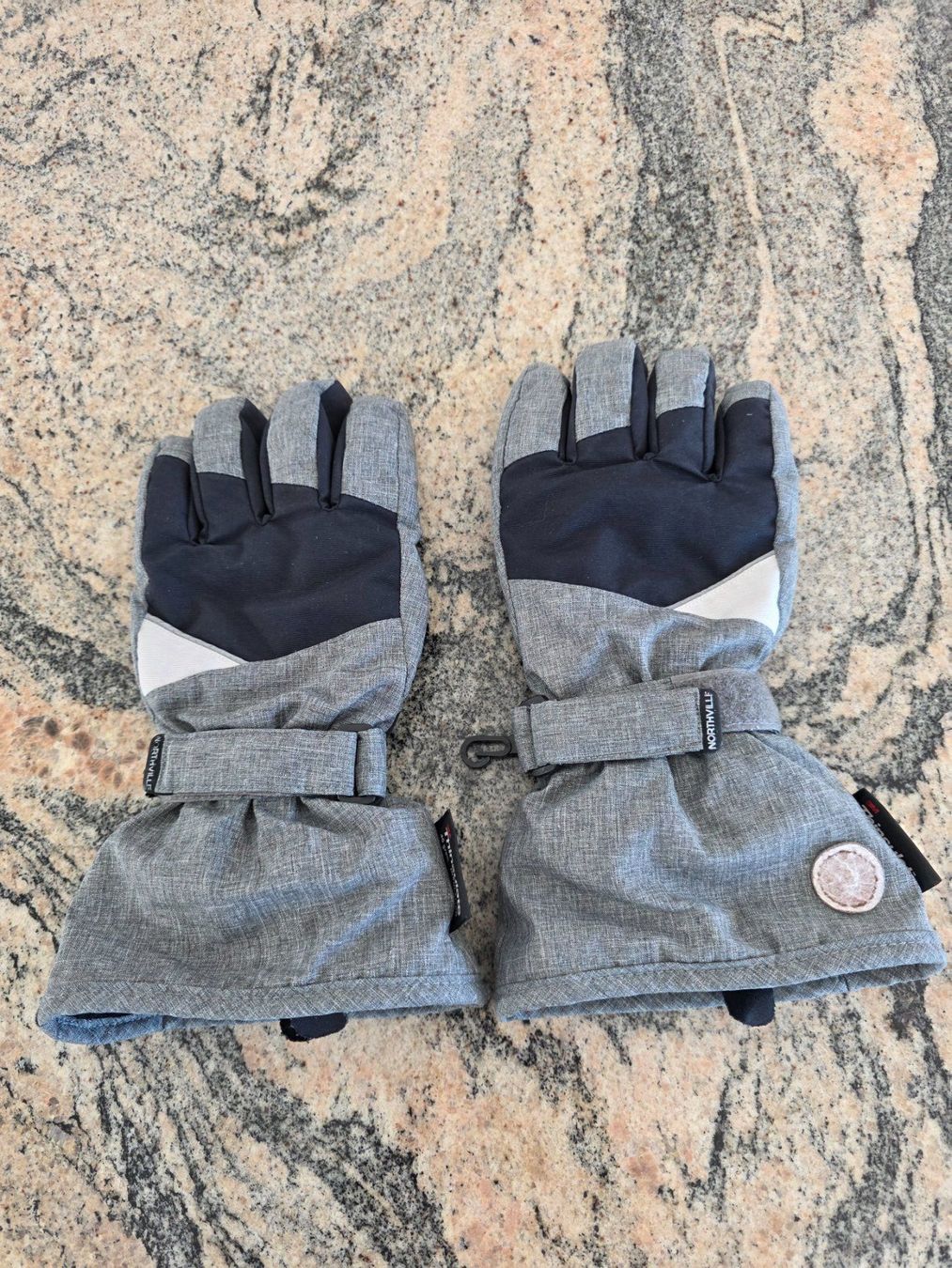 Guanti & manicotti: Northville Handschuhe Gr. 140 – Usato da Langnau am Albis venduto da kktdora