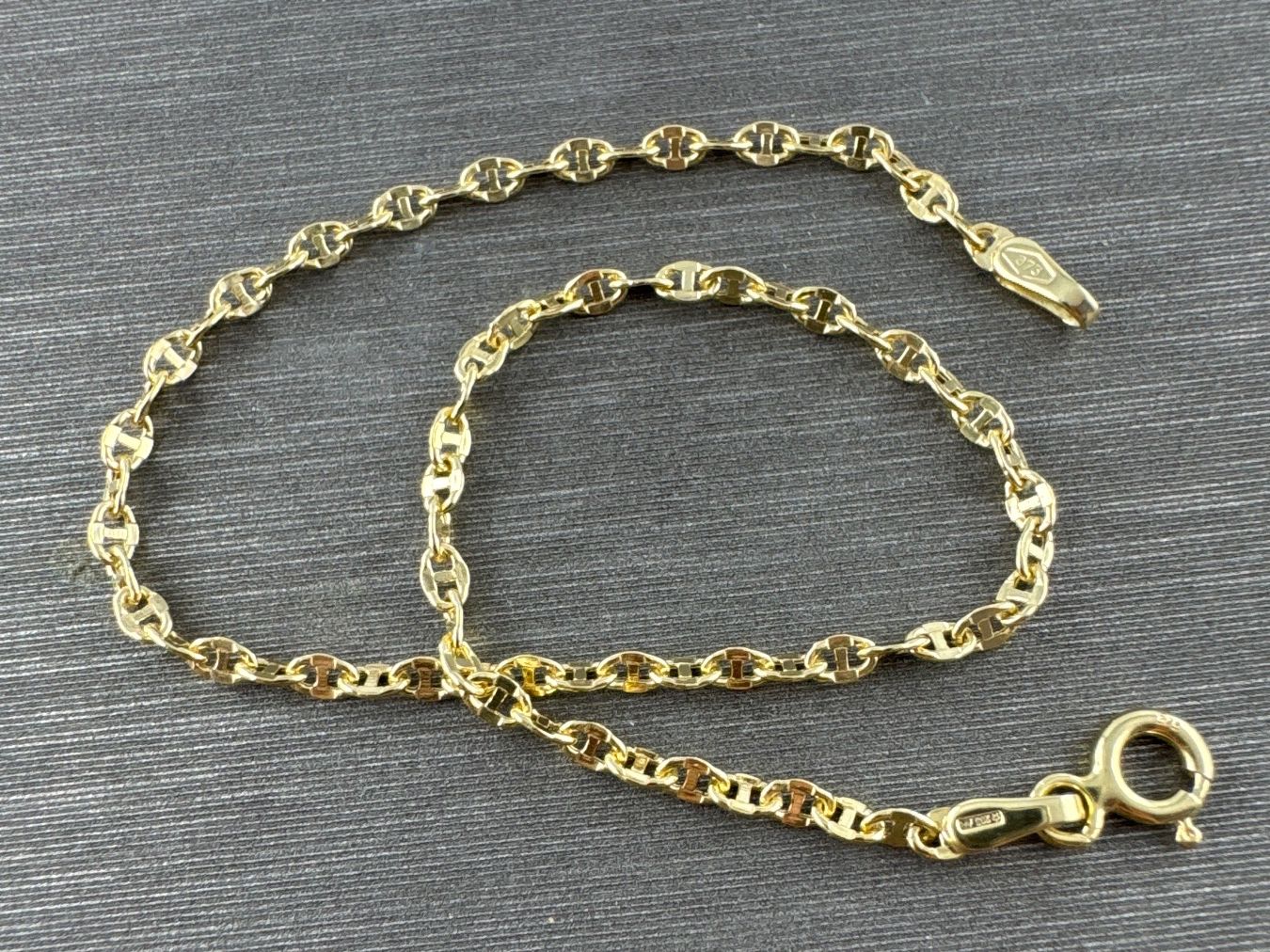 Armbänder & -reifen: Armkette 375 Gold – Gebraucht aus Niederuzwil von leo_8857