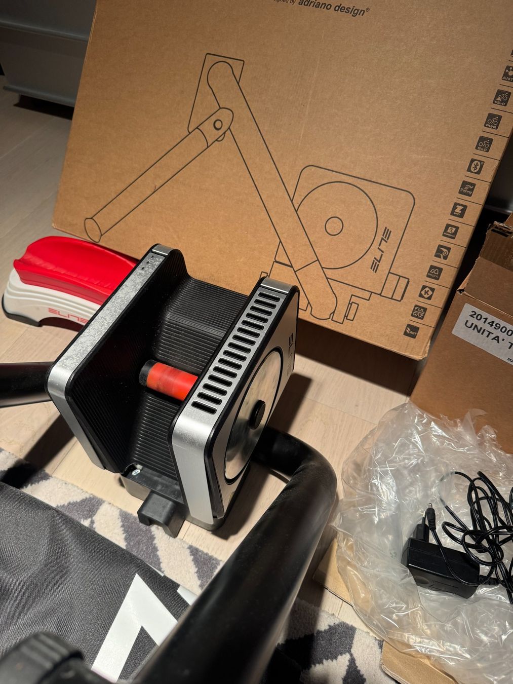 Hometrainer: Home Trainer Interactif Elite Tuo (Design Bois) – Gebraucht aus Vandoeuvres von mathdriving 3