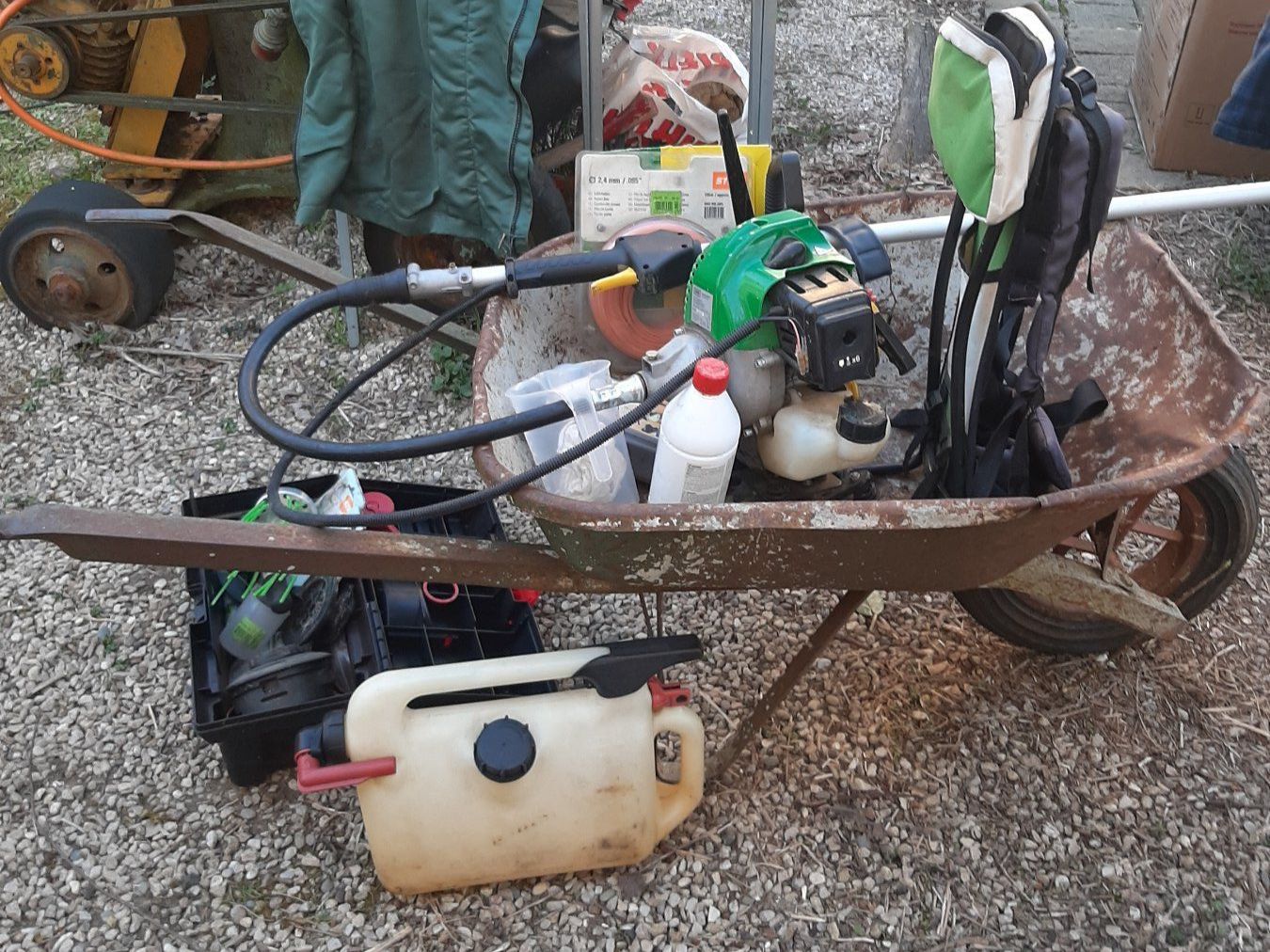 Tutte le macchine: SENSE tragbar 1.7PS, mit Zubehoer – Usato da Pfäffikon SZ venduto da Marcus_Aurilius 3