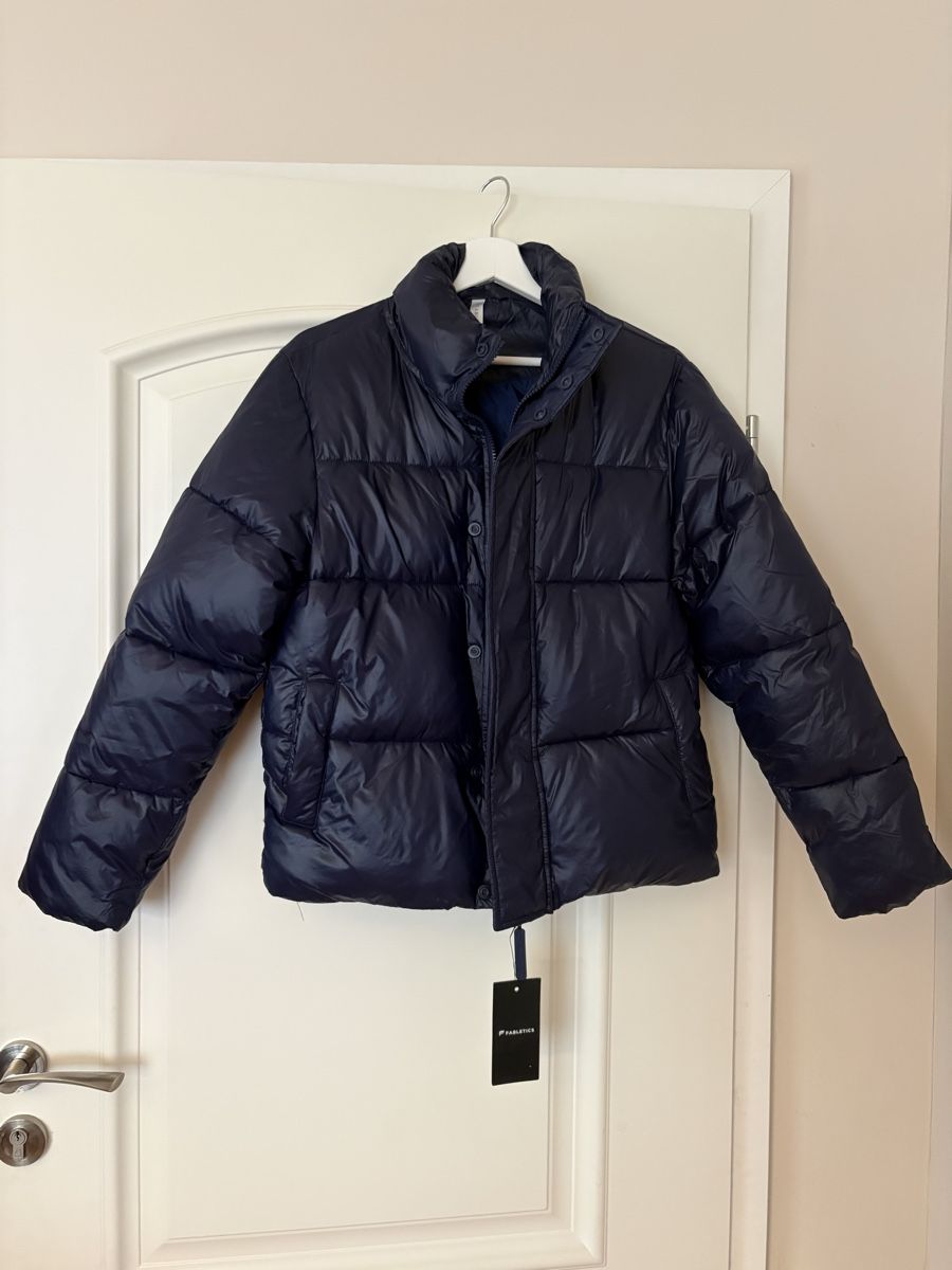 Giacche: Fabletics Winterjacke dunkelblau neu mit Etikett – Nuovo e nell'imballaggio originale da Oberentfelden venduto da Perle333