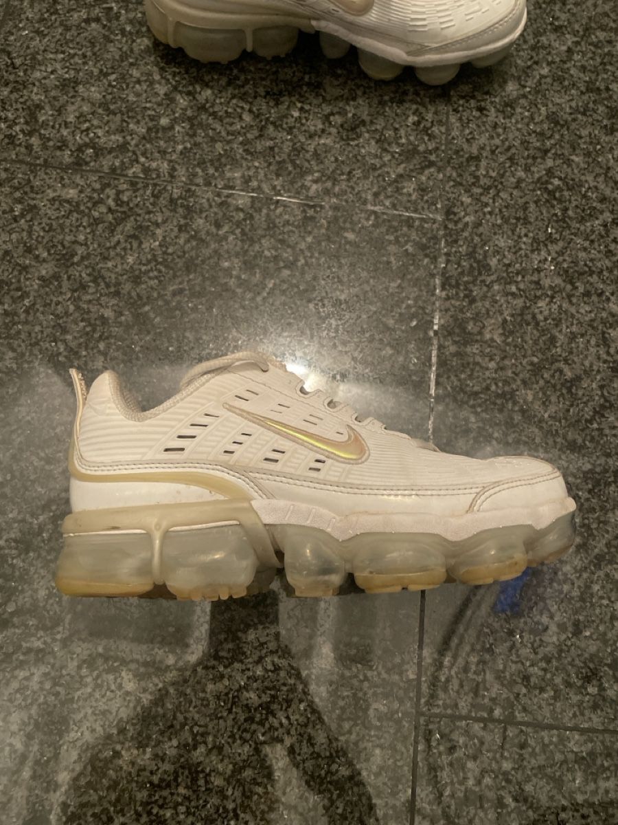 Scarpe da donna: Nike Air VaporMax – Usato da Steinach venduto da ariana.xe 2