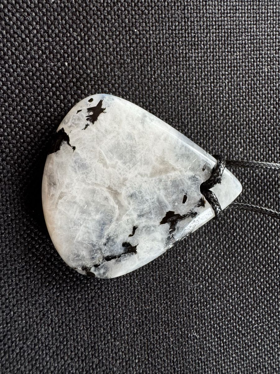 Mineralien & Heilsteine: Mondstein mit Turmalin 99.60ct – Neu und originalverpackt aus Wängi von Horus_Stone 2