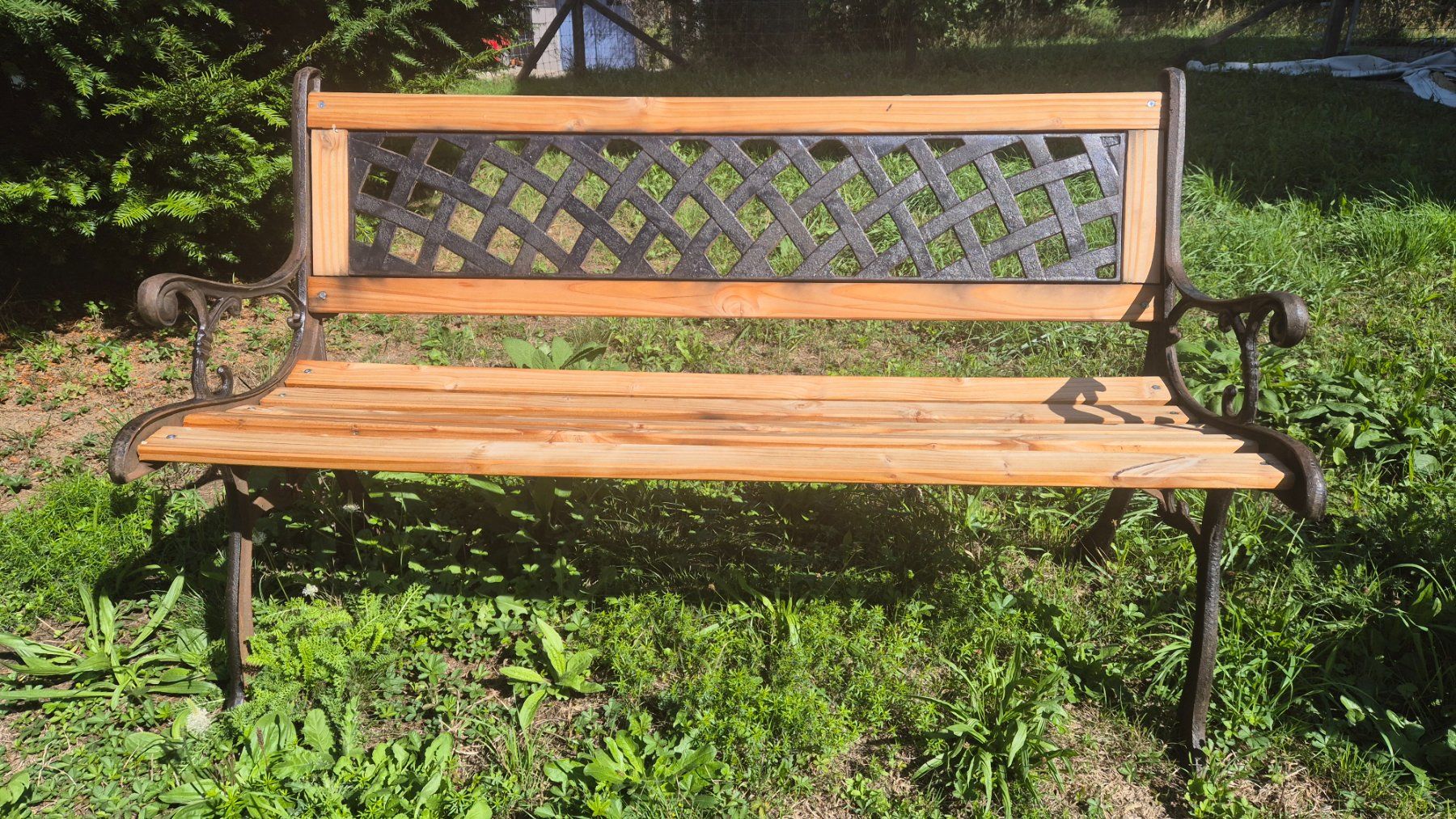 Panchine: 2 alte schöne Gartenbänke – Usato da Ossingen venduto da Leyazo 1