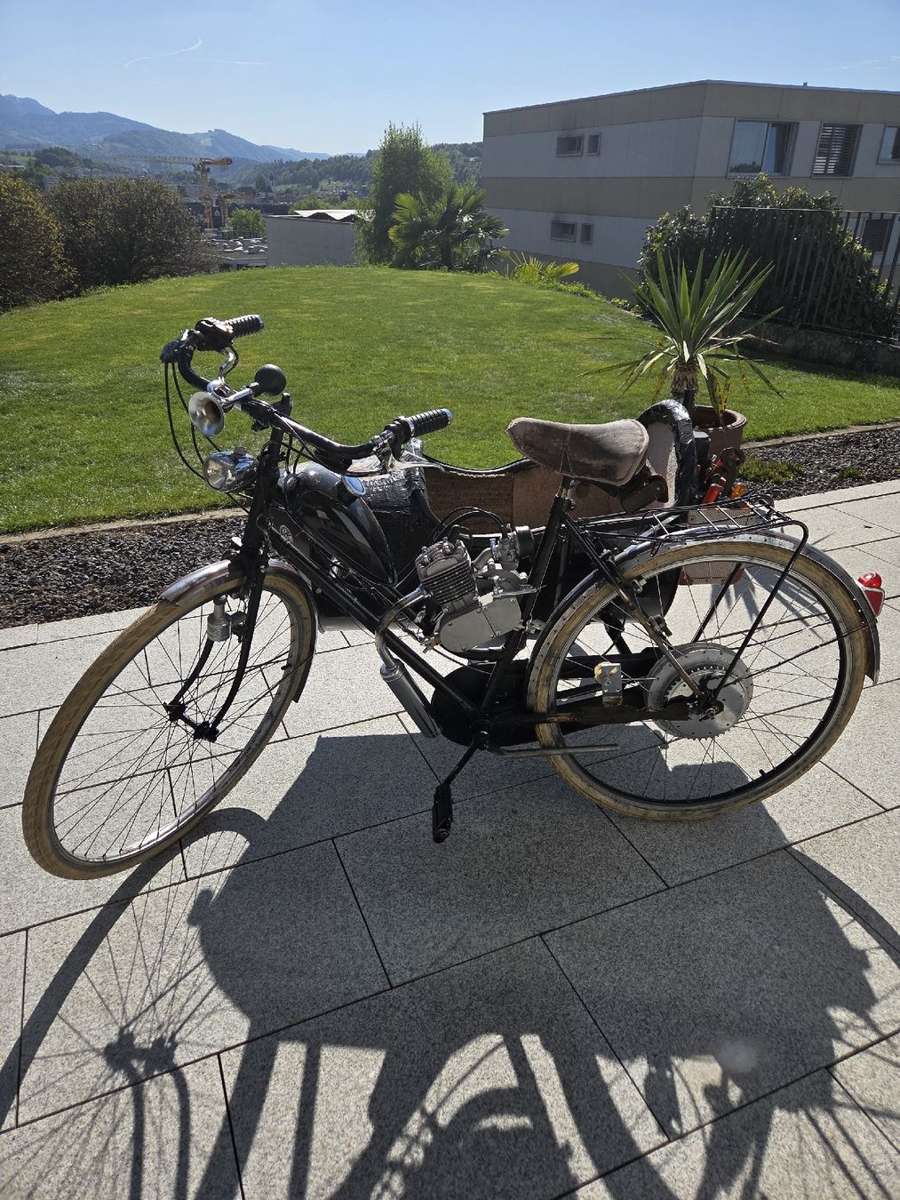 Biciclette: Fahrrad mit Seitenwagen – Difettoso da Ebikon venduto da Hubi84