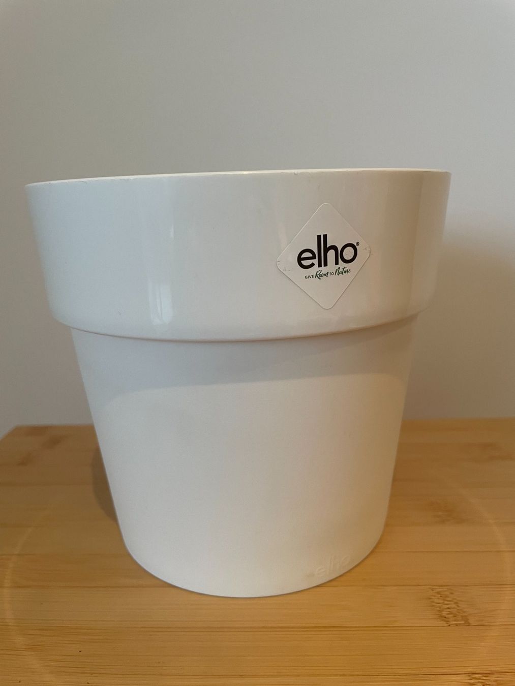 Vasi per fiori: Cache-pot en plastique blanc elho b.for original – Usato da Petit Lancy venduto da gil_hr6v